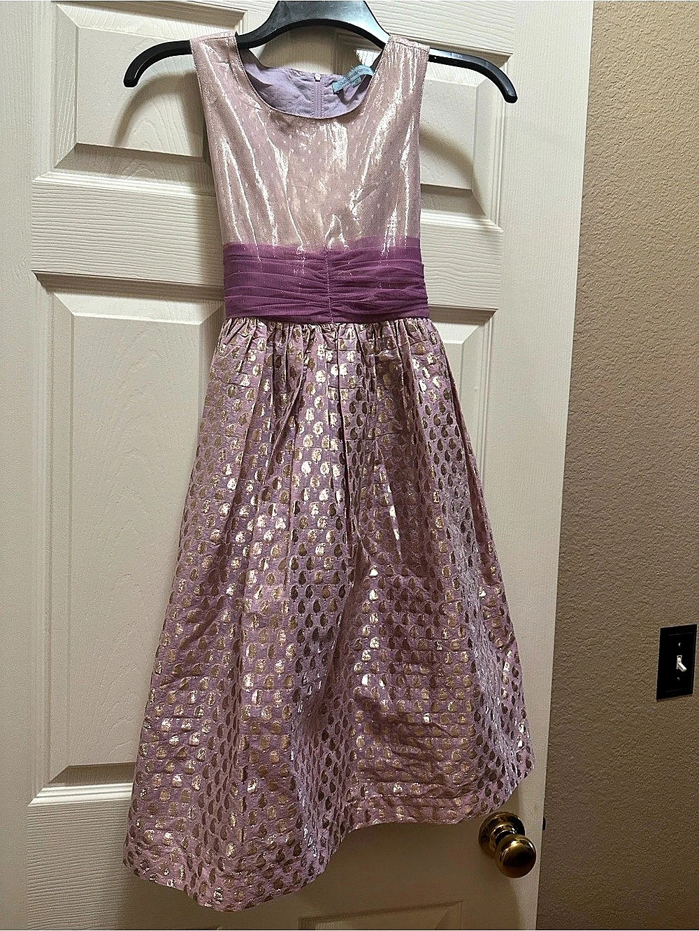 Girls' Lavender & Gold Formal Dress Like New